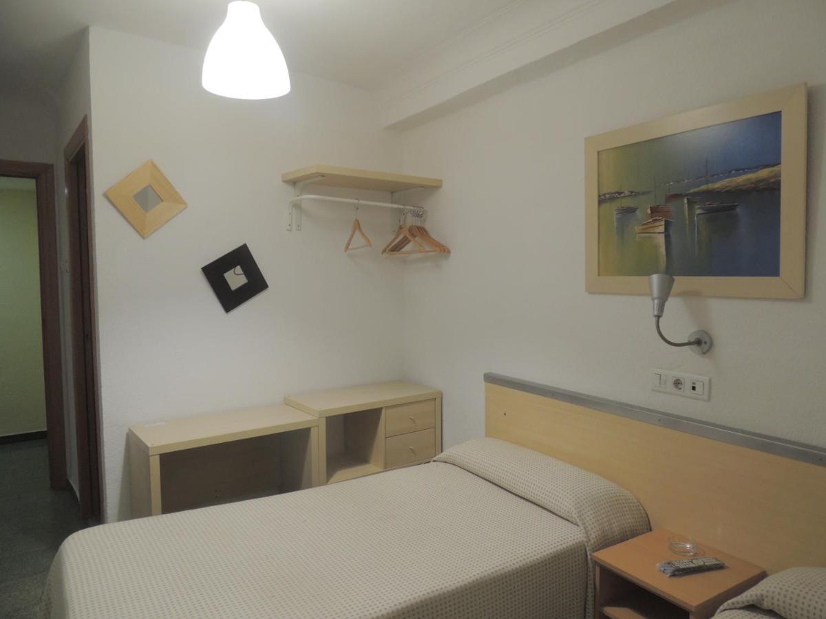Hostal Cumbre ซาราโกซา ภายนอก รูปภาพ